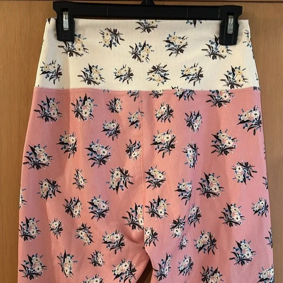 Beach Riot Sport Women’s Ayla Floral Ribbed Leggings Pink Cream Size XL